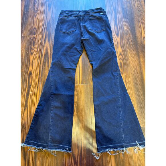 KanCan Split Front Flare Leg Raw Hem Jeans Size 11/29 - Picture 2 of 11